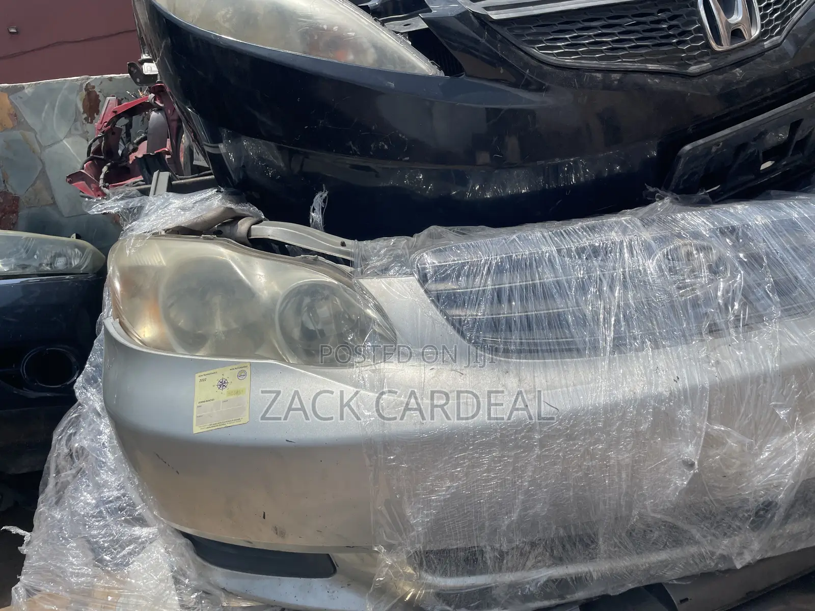 Corolla 2005 Model Front Cut