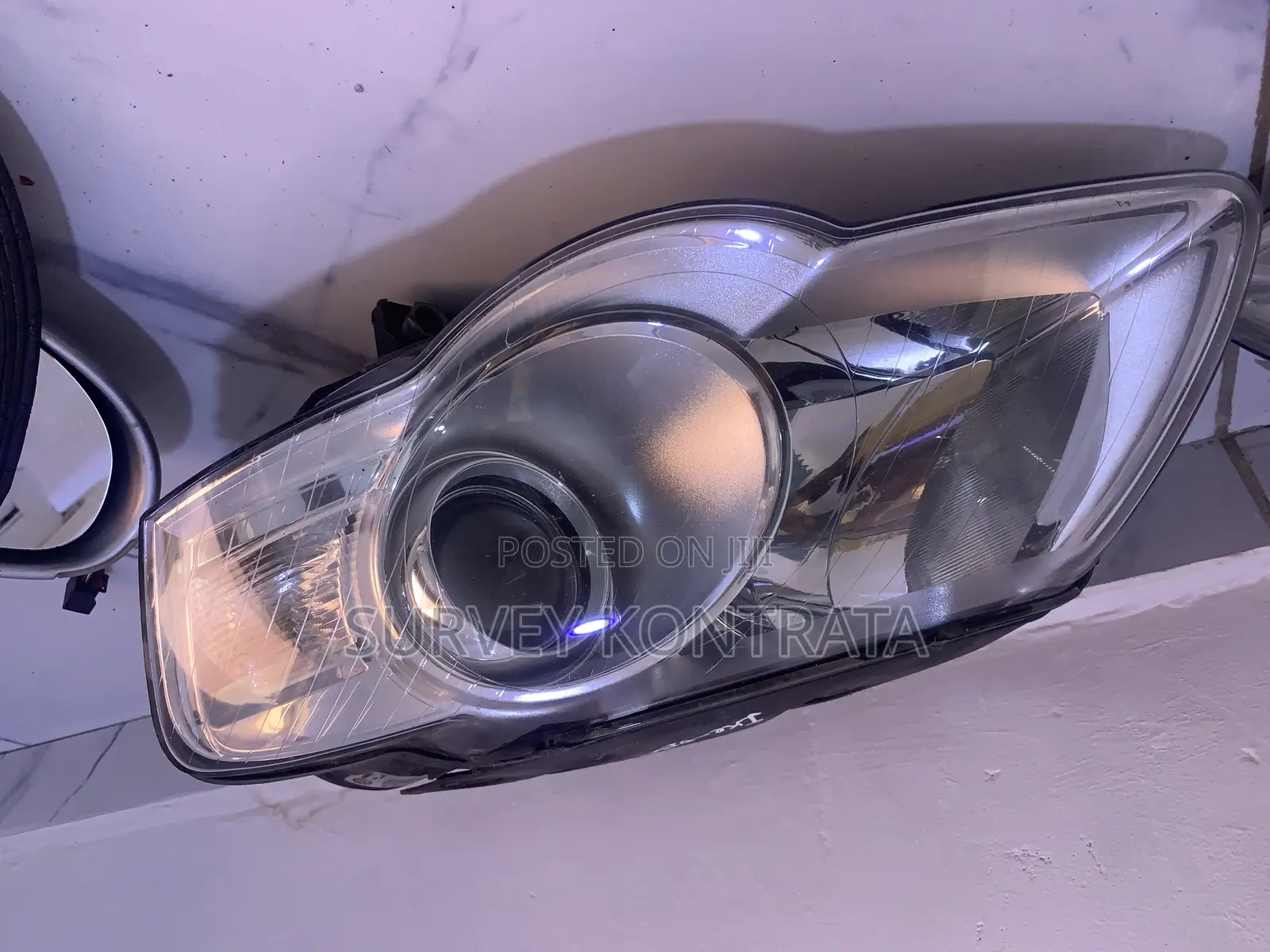 Vw Passat Headlight