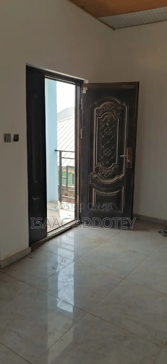 1bdrm Apartment in Spintex 18 Junction for rent