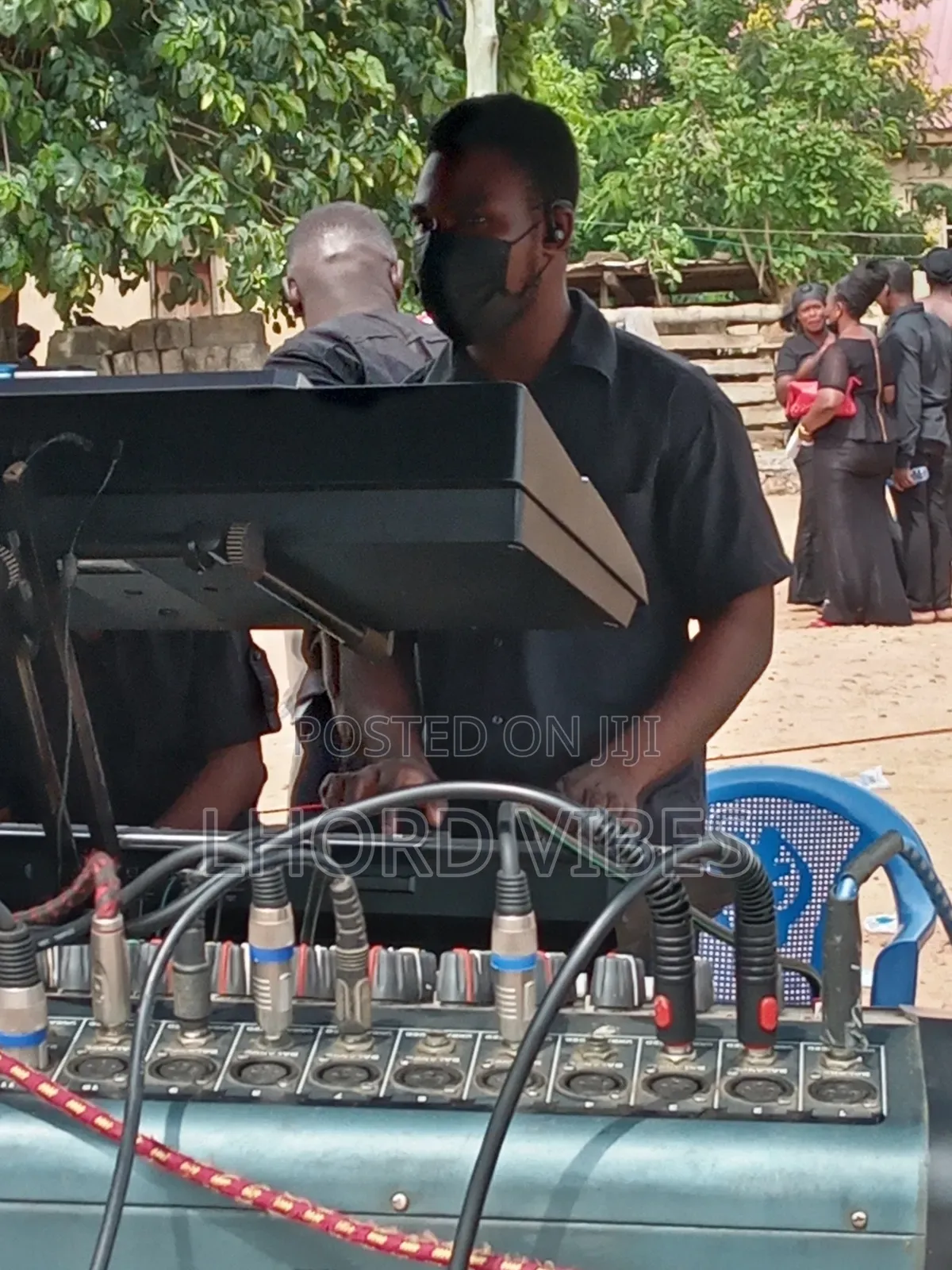 Keyboardist and Sound Engineer