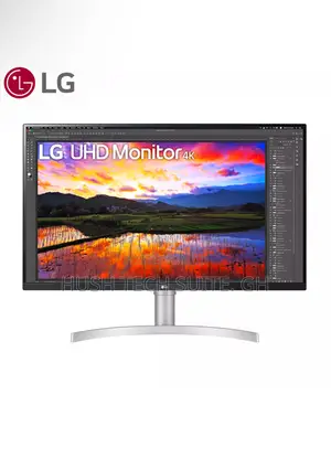 32” Lg 3840 X 2160 Uhd Ips Ultra Wide Monitor.