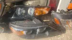 Kia Sorento 2013 Headlight