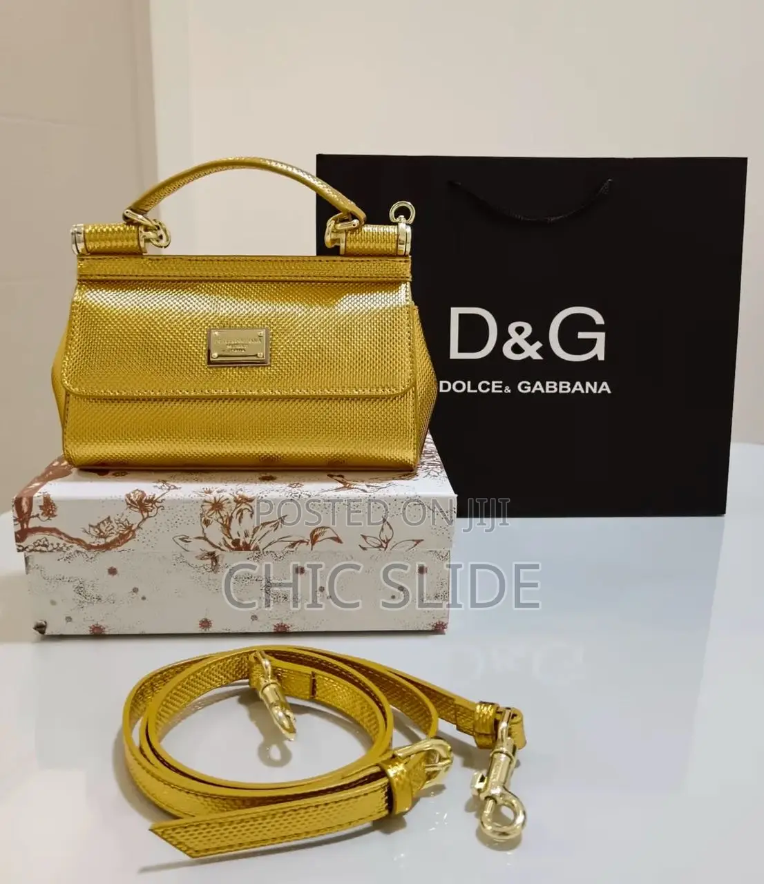 Latest D G Handbag