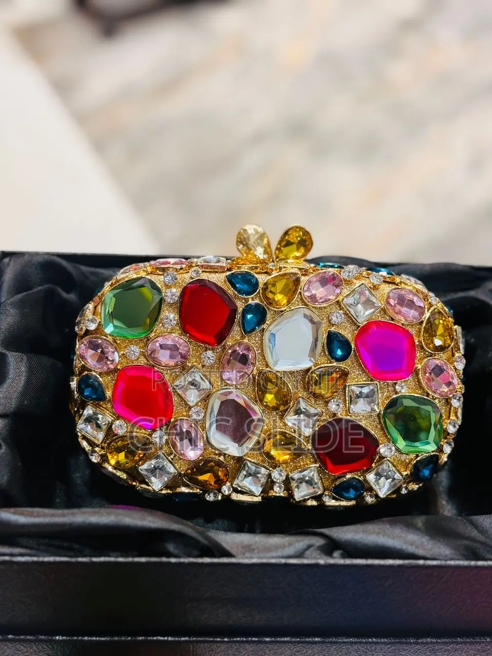 Top Notch Crystal Clutches