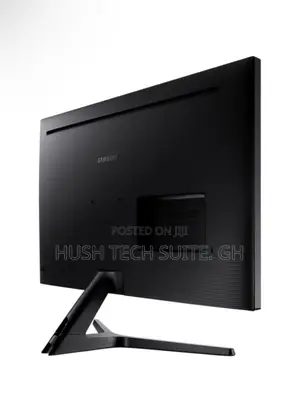 32” Samsung 3840 X 2160 