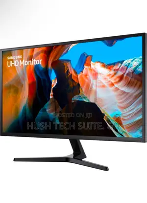 32” Samsung 3840 X 2160 