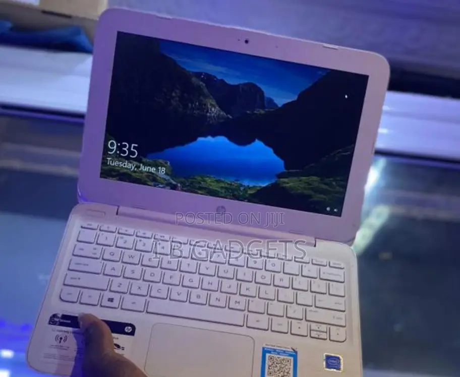 Laptop HP Stream 11 4GB Intel Pentium SSD 32GB