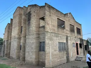 7bdrm Mansion in Ablekuma for sale