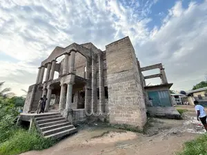 7bdrm Mansion in Ablekuma for sale