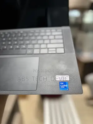 Laptop Dell Precision 5560 16GB Intel Core i7 SSD 512GB