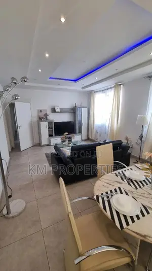 Executive One Bed Ensuite Furnished Short-Term Apt
