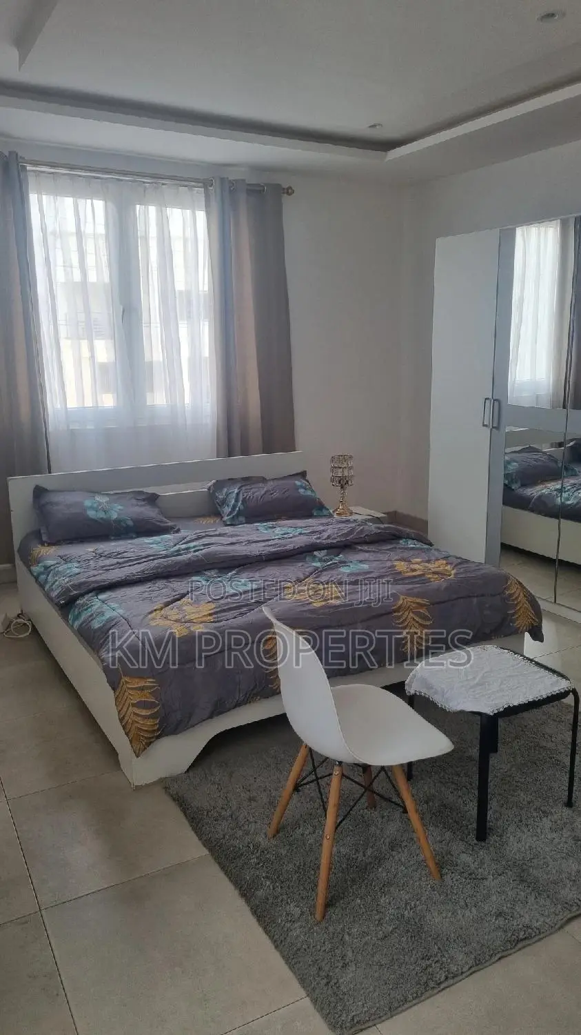 Executive Spacious Furnished One Bed Ensuite