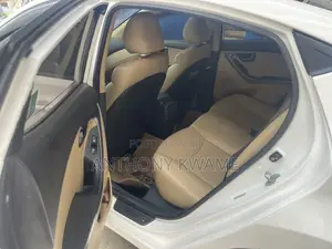 Hyundai Elantra 2013 White