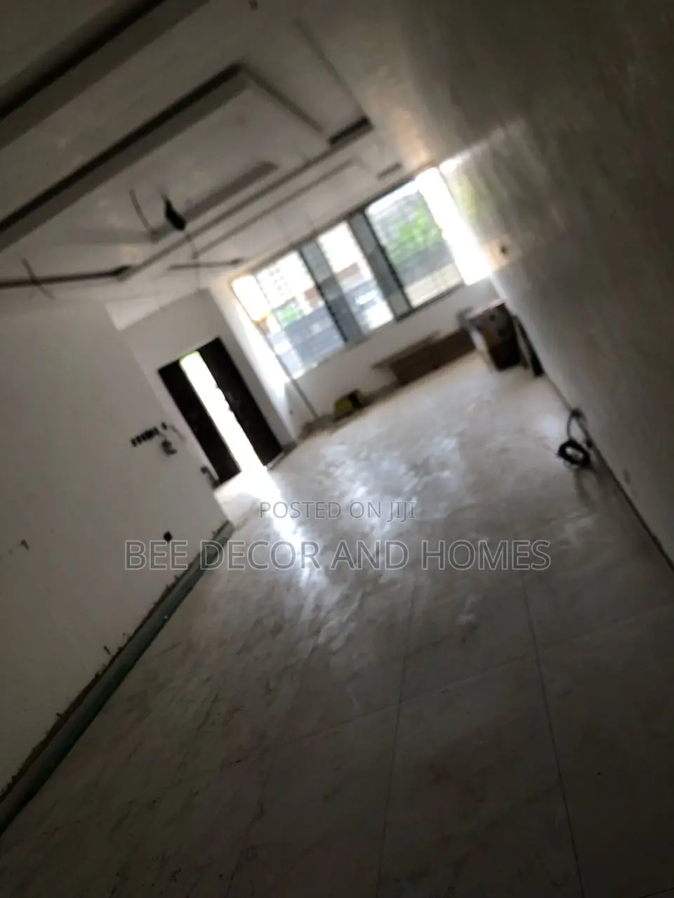 3bdrm House in Bee Decor & Homes, Old Ashomang for sale