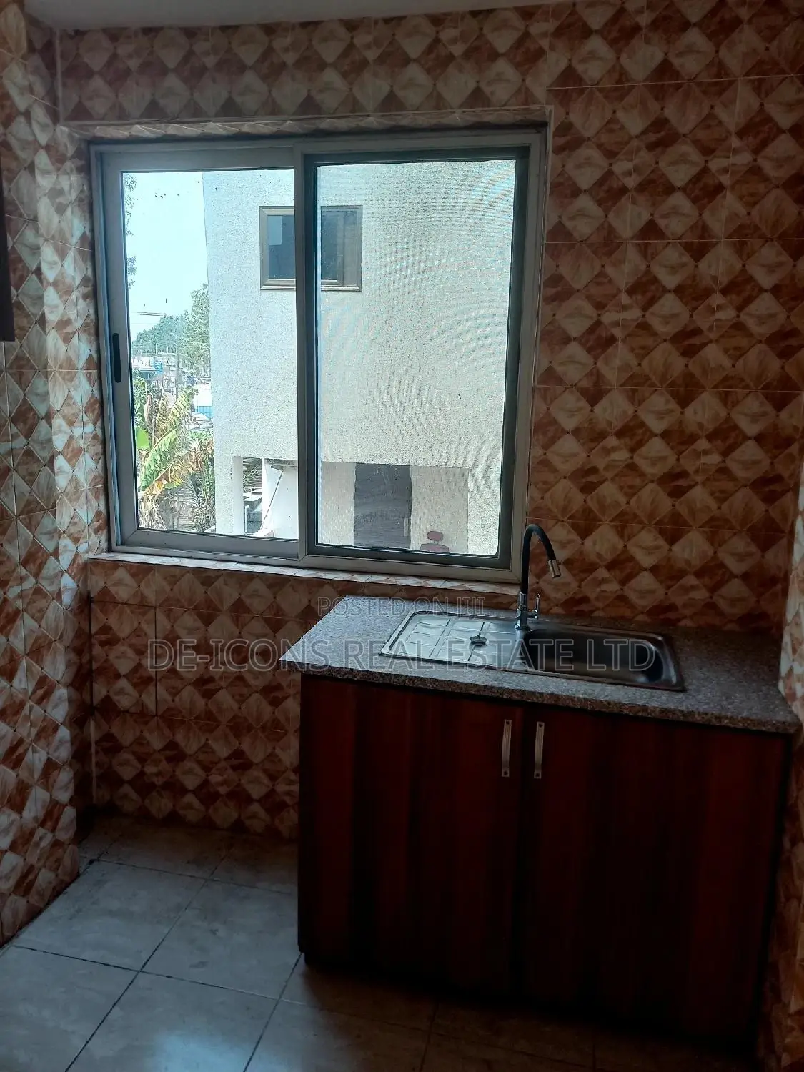 1bdrm Duplex in De-Icons Real Estate, Ga South Municipal for rent