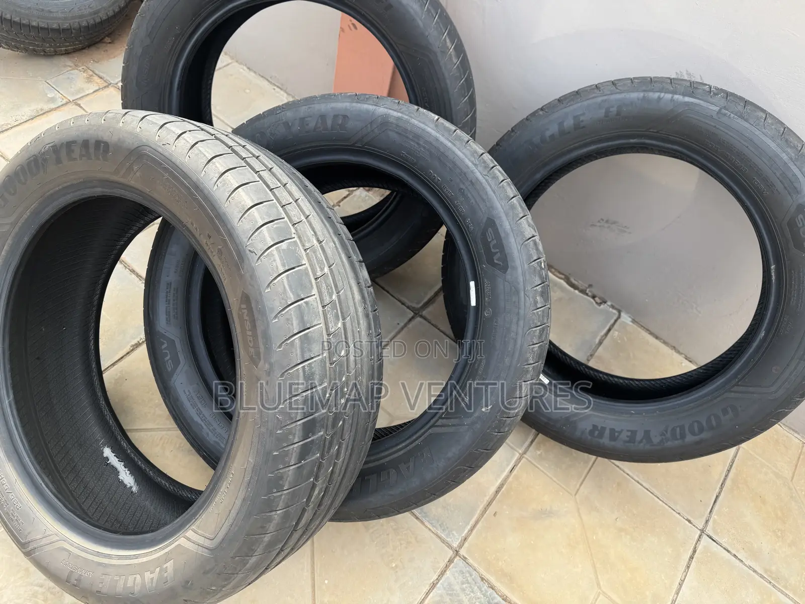 Goodyear 235/55r19 Tires in Perfect Condition