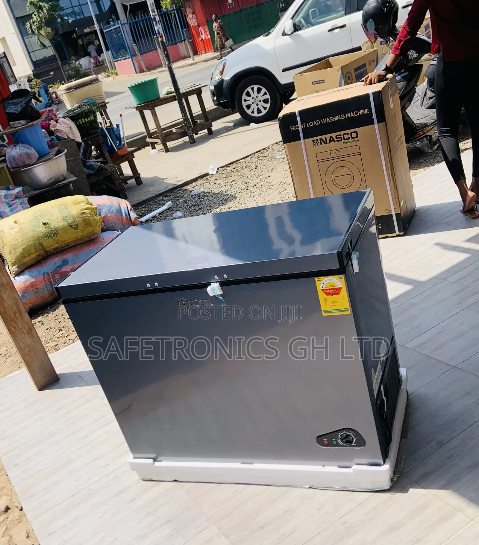 Dark Grey Singledoor Pearl Frost Flow 250 Liters Freezer