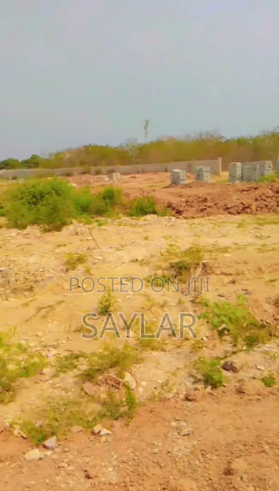 A Large Size Land on Sale Tema Comm6 for for All Projects