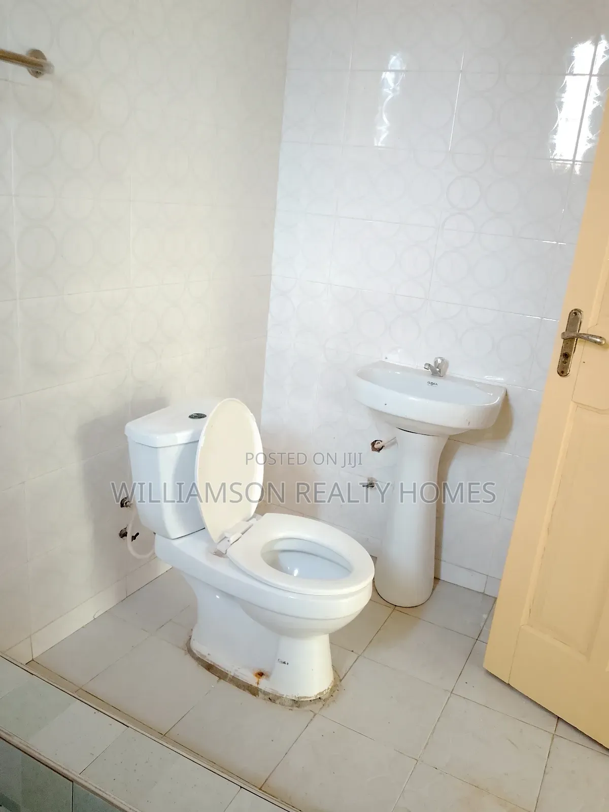 1bdrm Apartment in Hfc Estate Area, Spintex for rent