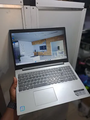 Laptop Lenovo IdeaPad L340 8GB Intel Core i5 SSD 256GB