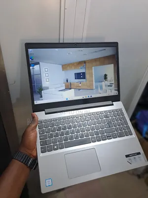 Laptop Lenovo IdeaPad L340 8GB Intel Core i5 SSD 256GB