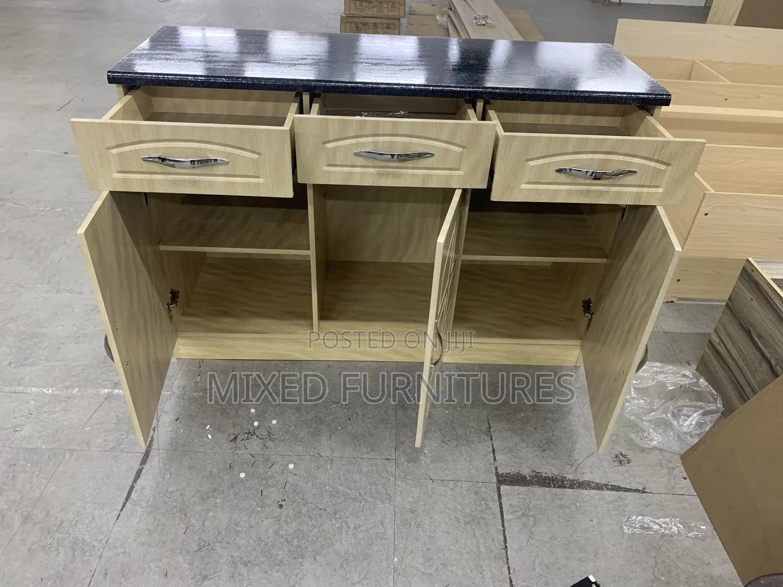 Kitchen Cabinets With 3 Drawers and Storage