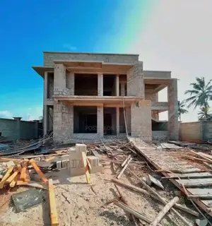 Building Contractor