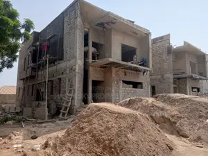 Building Contractor