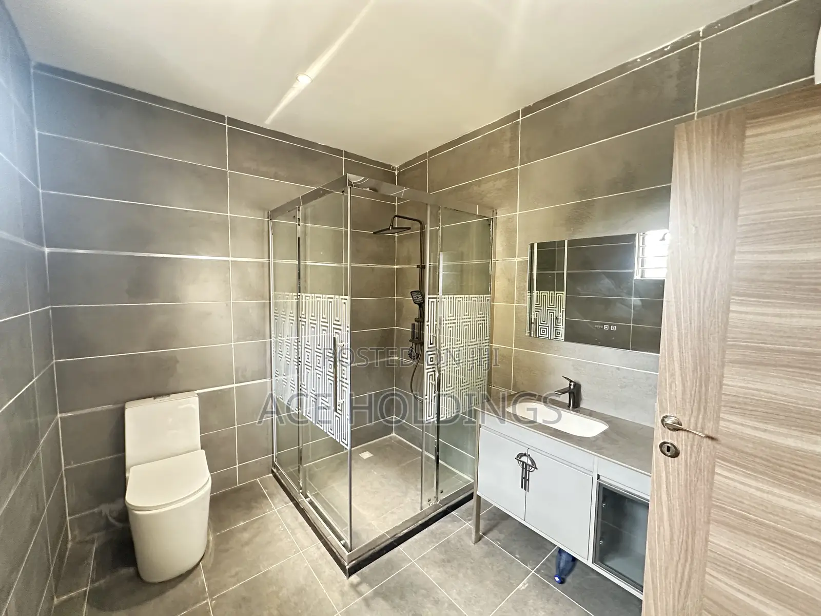 4bdrm House in East Legon Hills for sale