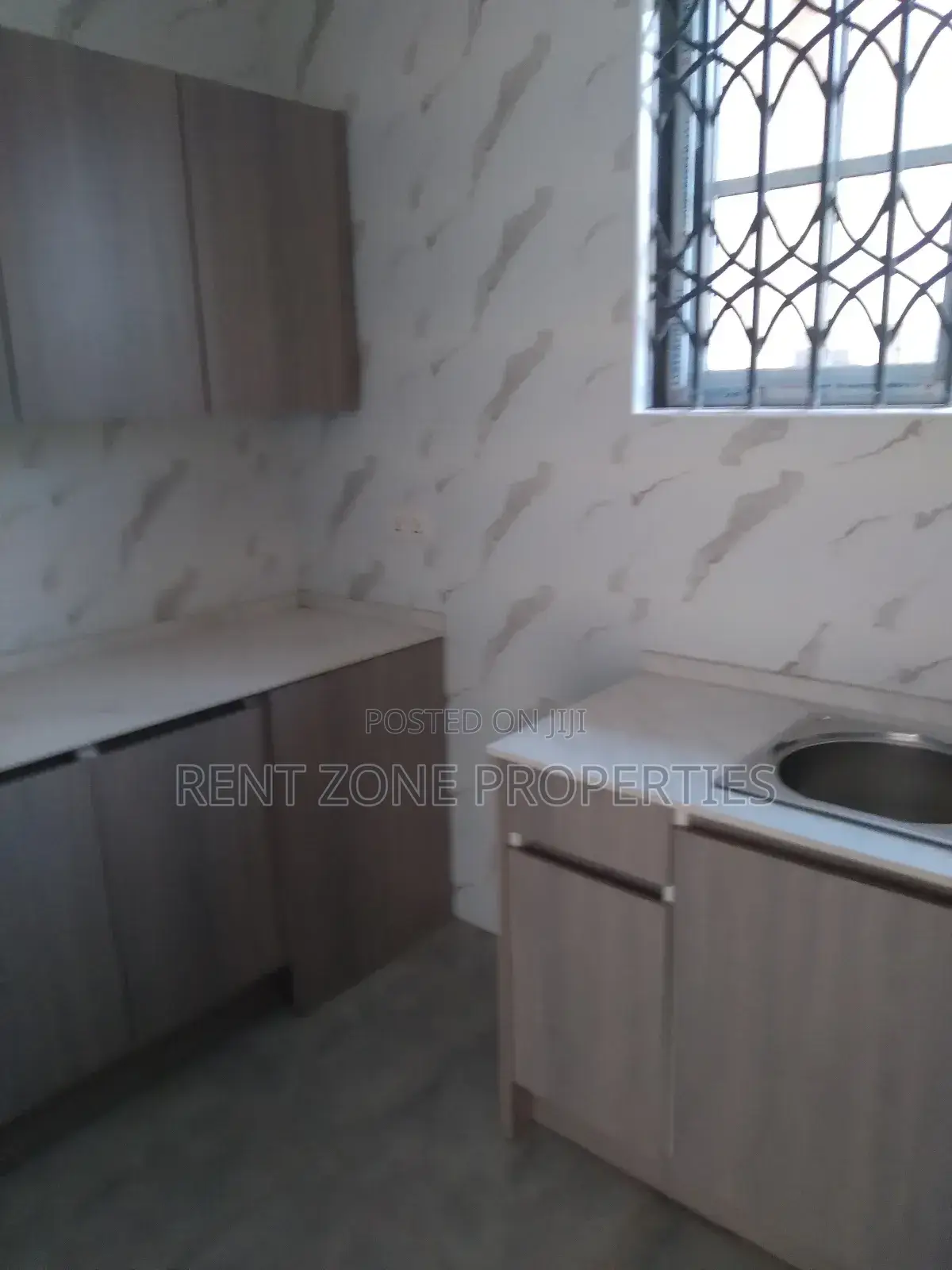 2bdrm Apartment in Rent Zone Properties, Ofankor for rent