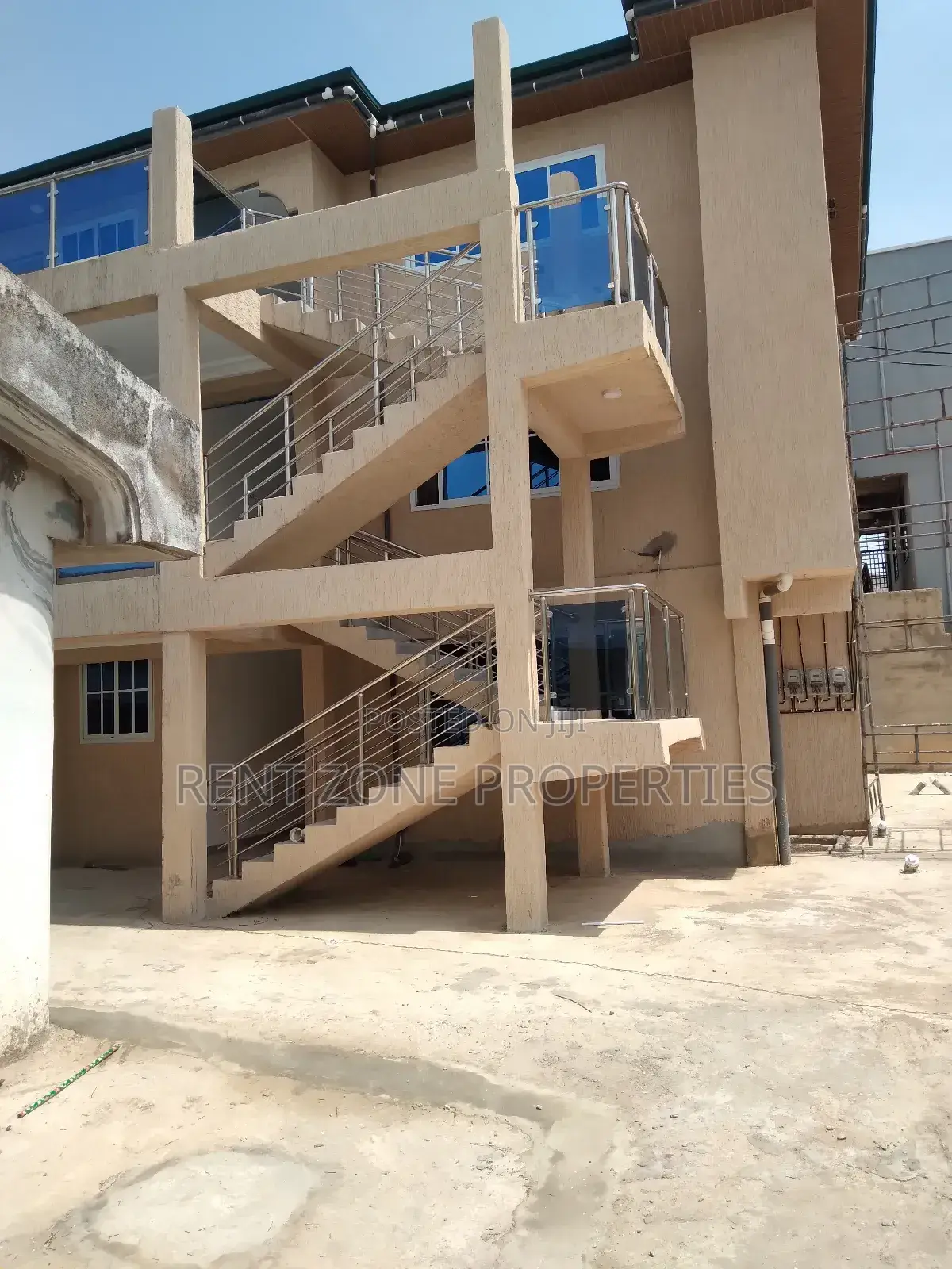 2bdrm Apartment in Rent Zone Properties, Ofankor for rent