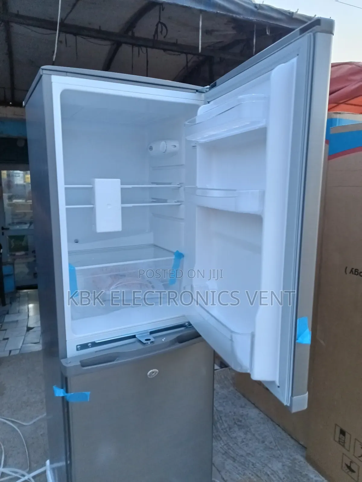 Innova 140ltr Double Door Refrigerators Bottom Freezer
