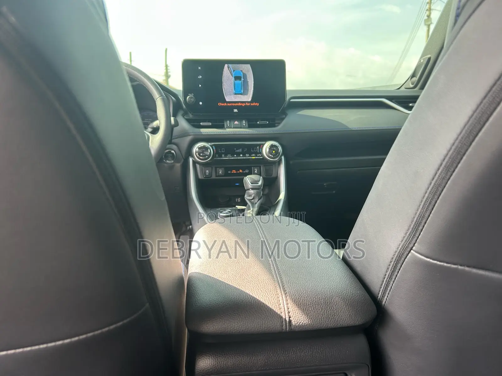Toyota RAV4 2023 Blue
