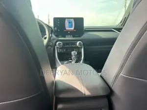 Toyota RAV4 2023 Blue