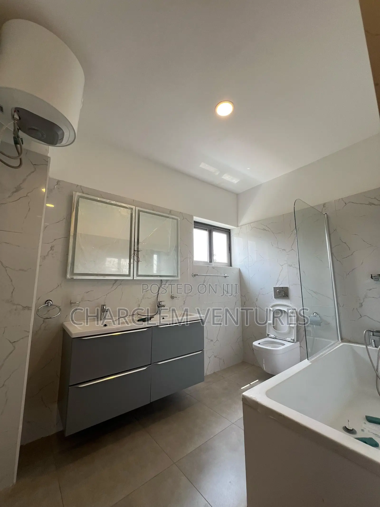 3bdrm House in Charclem Ventures, North Legon for sale