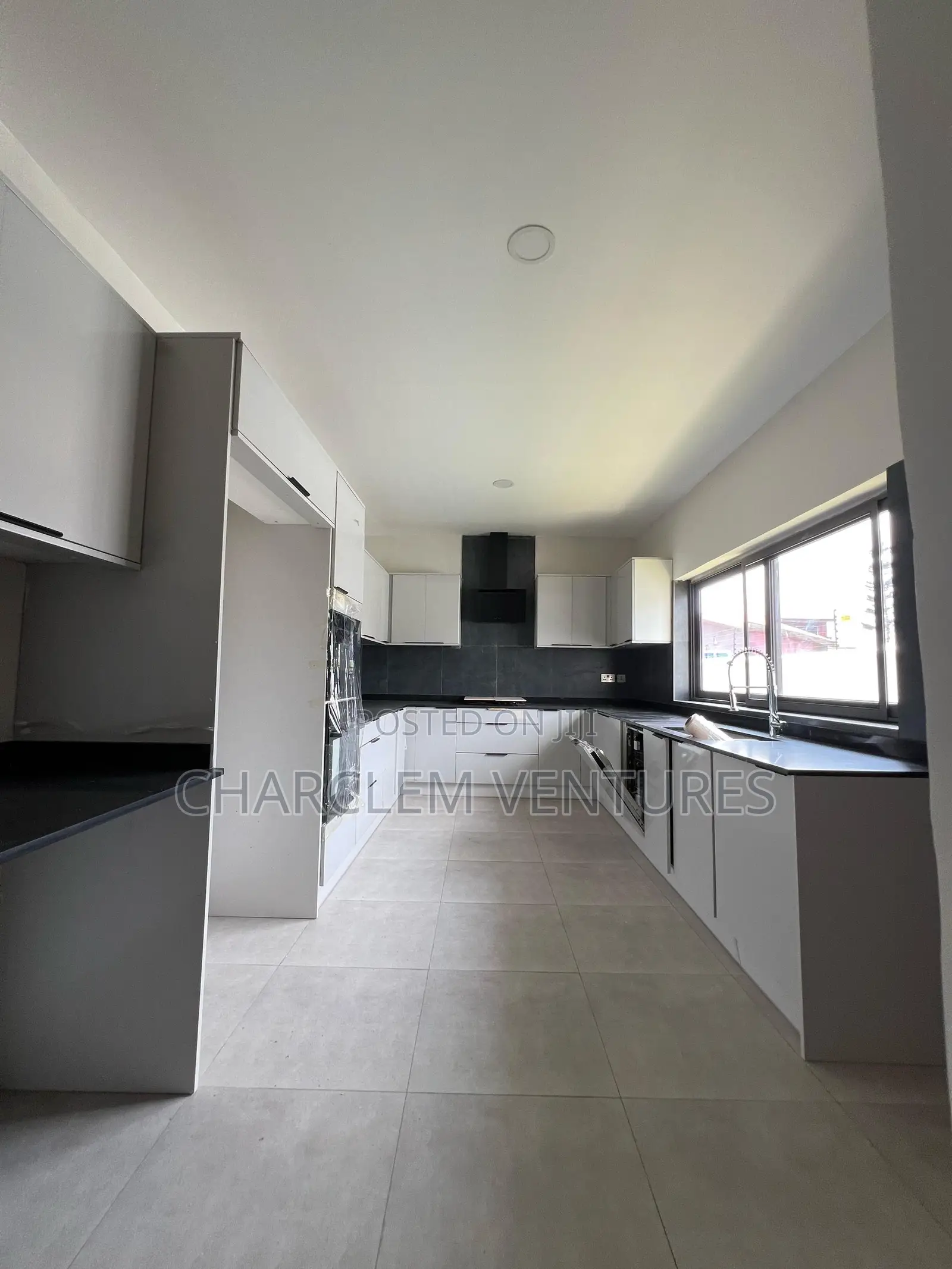 3bdrm House in Charclem Ventures, North Legon for sale