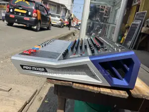 Yamaha Powered Mixer