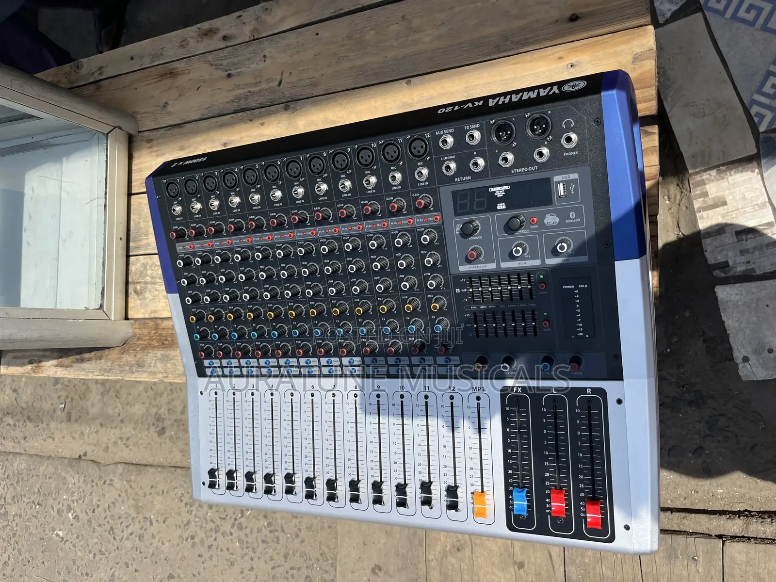 Yamaha Powered Mixer