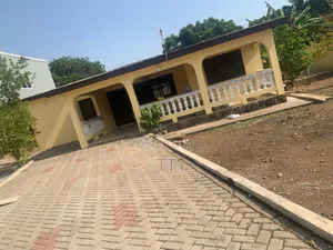 4bdrm House in Teshie Old Manna for rent