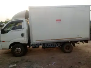 10 Footer Truck for Rentals