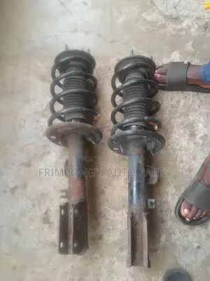 Ford Explorer 2018 Front Shocks Absorbers