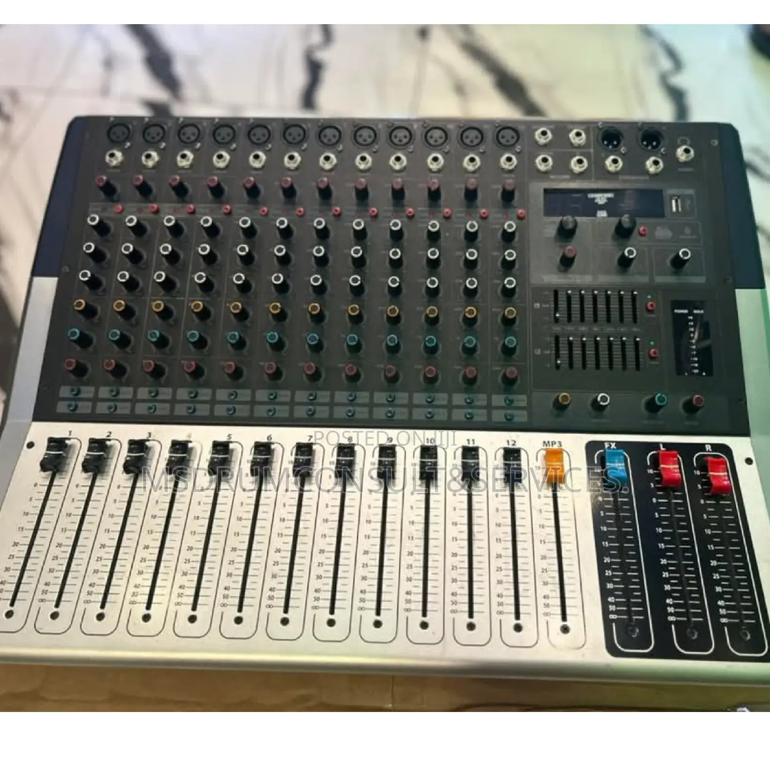 12 Channels Powered Mixer