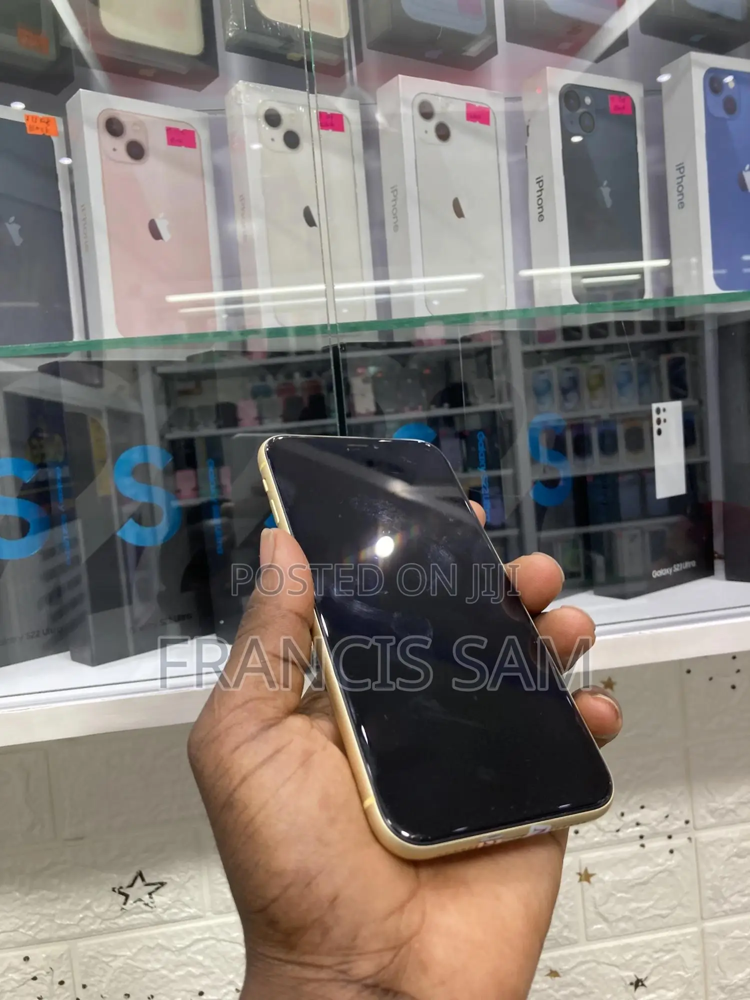 New Apple iPhone XR 128 GB Yellow