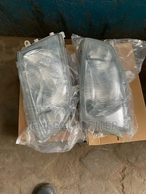 Toyota Fish Headlight Pair