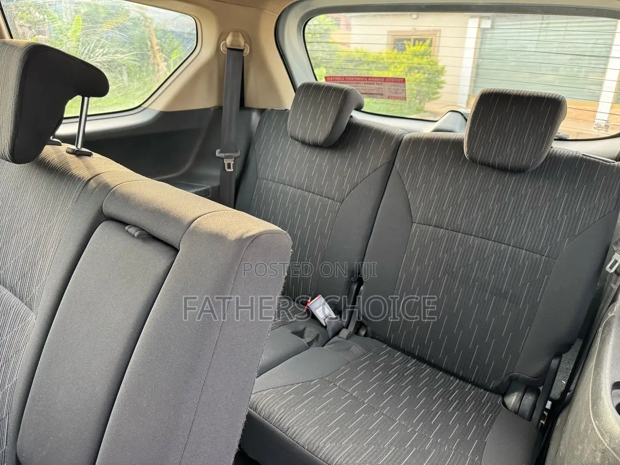 Toyota Rumion 1.5 FWD 2022 Silver