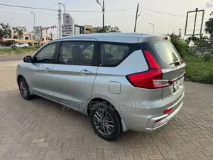 Toyota Rumion 1.5 FWD 2022 Silver