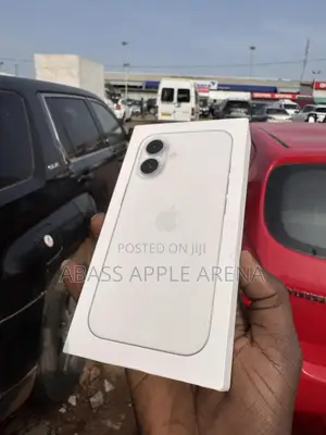 New Apple iPhone 16 128 GB White