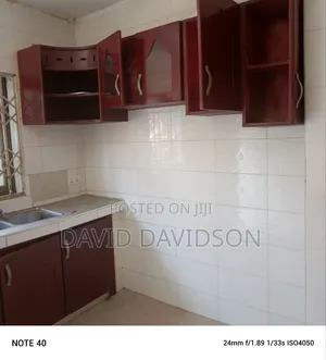 3bdrm Mansion in 3 Bedroom Self, Tema Metropolitan for rent