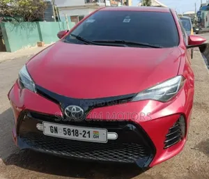 Toyota Corolla SE 4dr Sedan (1.8L 4cyl CVT) 2017 Red