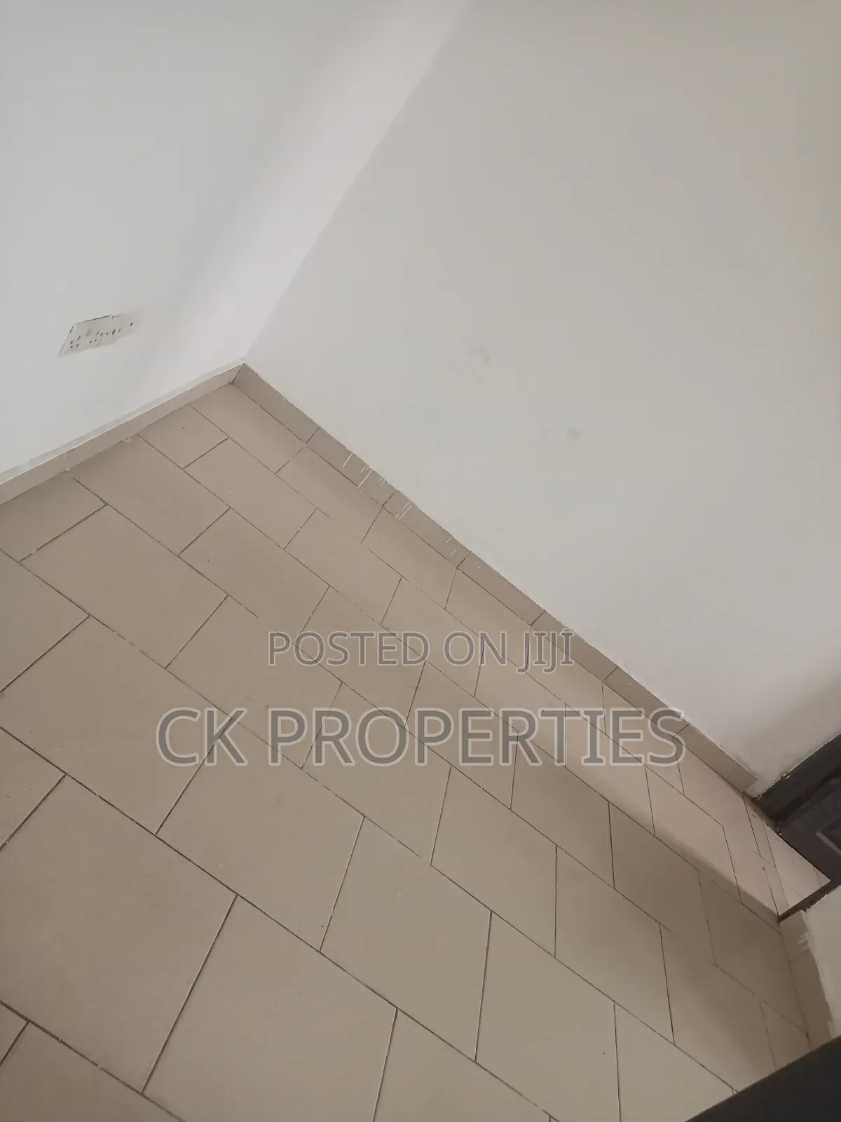 2bdrm Apartment in Dome for rent